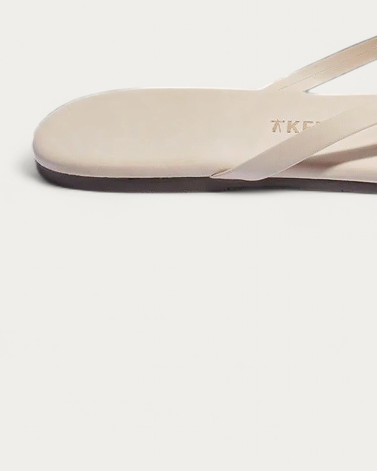 TKEES Foundations Linen Leather Flip Flop, heel detail
