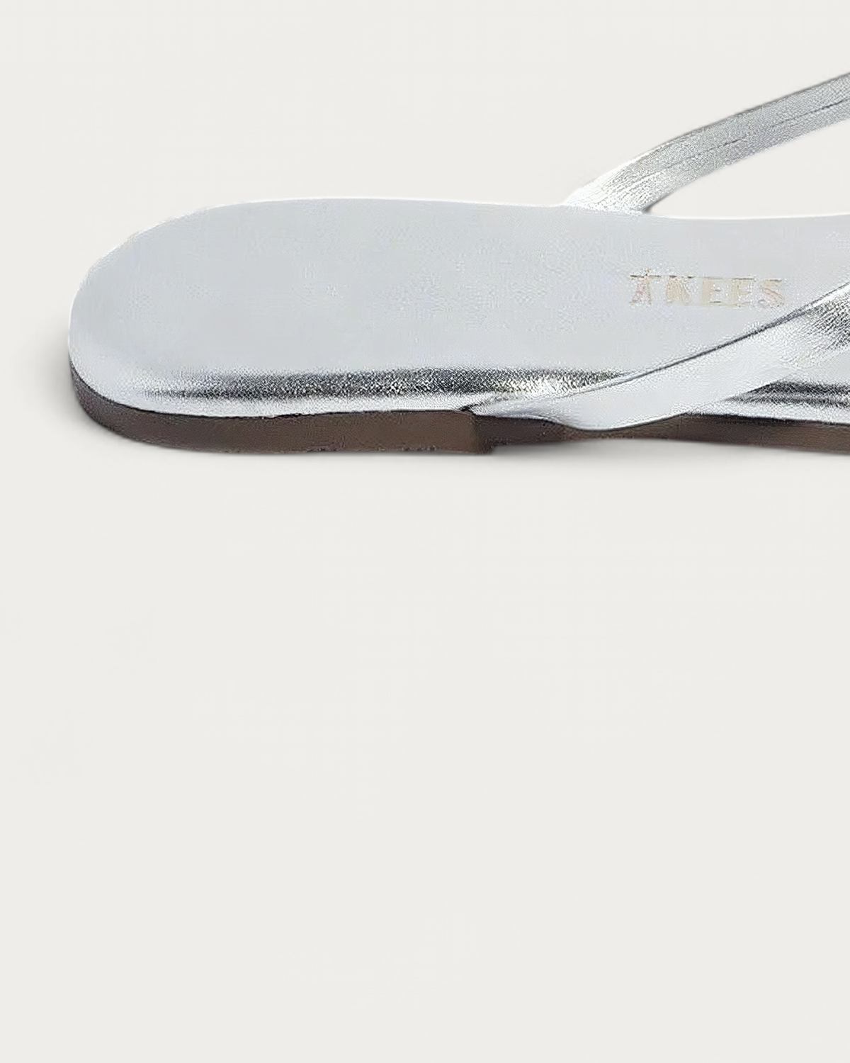TKEES Metallics Fairylust Silver Leather Flip Flop, heel detail