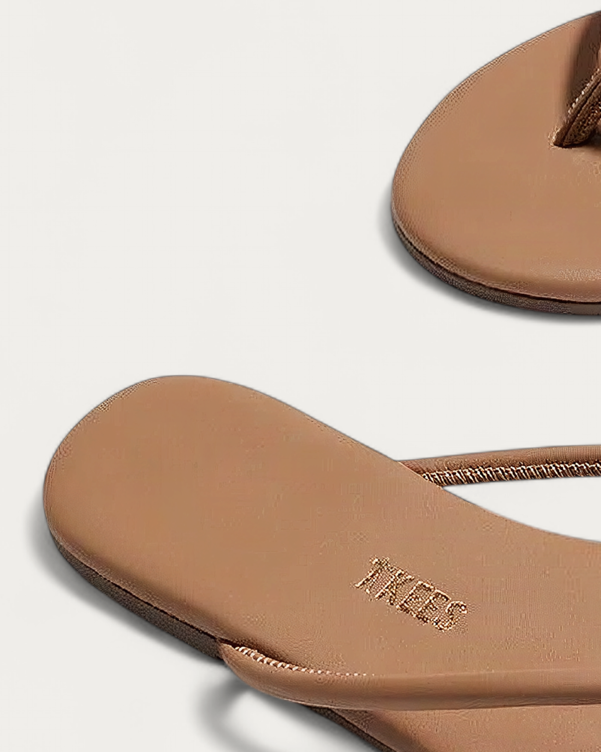 TKEES Tubular Lilly Cocobutter Ecru Flip Flop, heel detail