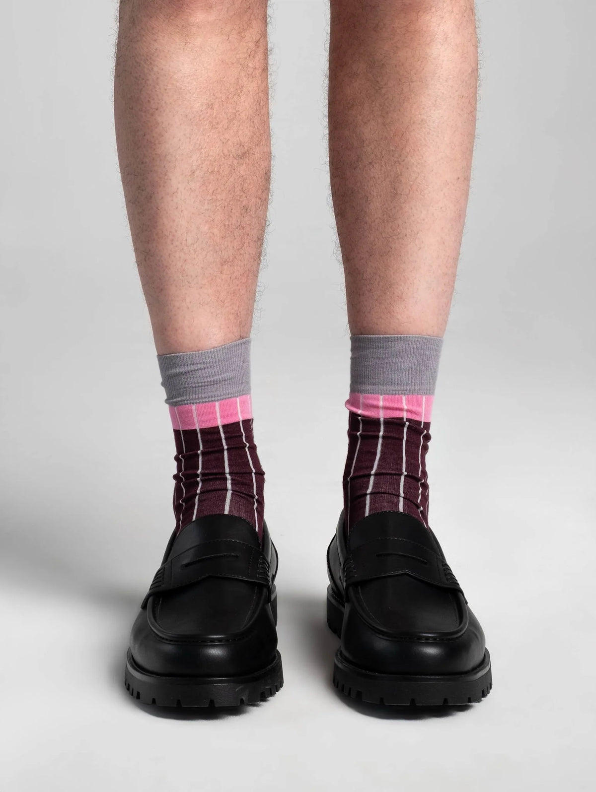 Aydo Studios Varna Flow socks in Muted Nectar, worn with loafers