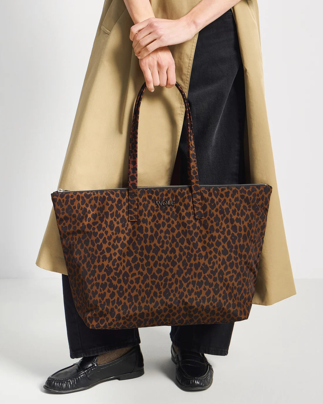 WOUF Leo Shopper Bag carried by the handles